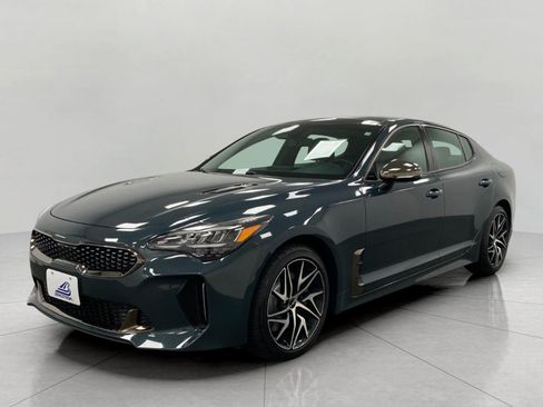 Used 2022 Kia Stinger GT-Line w/ Sun & Sound Package AWD/4WD image 9