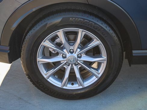 Certified 2025 Honda CR-V EX image 12