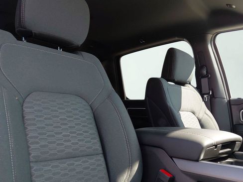 New 2026 RAM 1500 Big Horn AWD/4WD image 11
