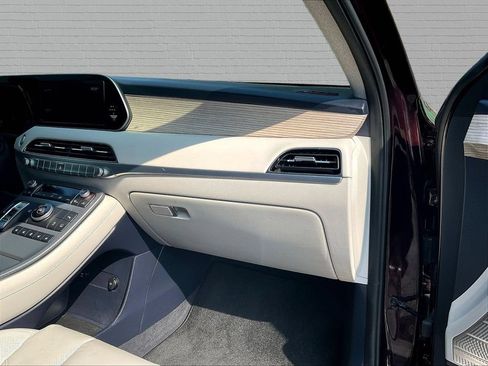 Used 2022 Hyundai Palisade Limited FWD image 22