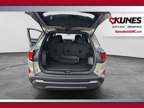 New 2026 GMC Terrain Elevation w/ LPO, Floor Liner Package AWD/4WD image 34