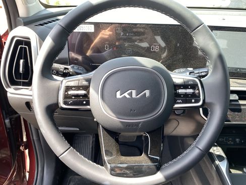 New 2025 Kia Sorento EX image 26