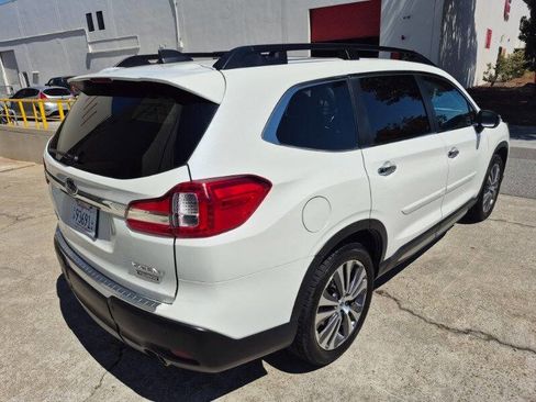 Used 2022 Subaru Ascent Touring image 3