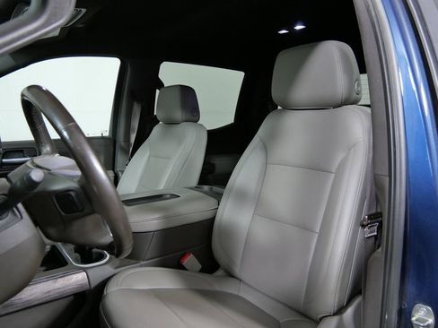 Used 2021 Chevrolet Silverado 1500 LTZ AWD/4WD image 11