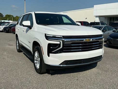 Used 2025 Chevrolet Tahoe LT image 11