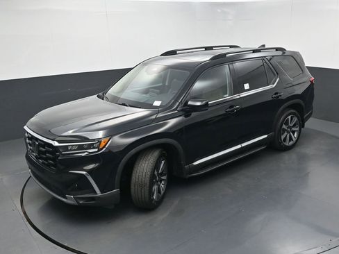Used 2024 Honda Pilot Elite image 36