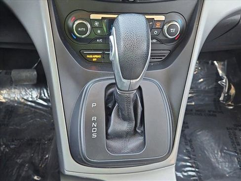Used 2015 Ford Escape SE w/ Equipment Group 201A image 12