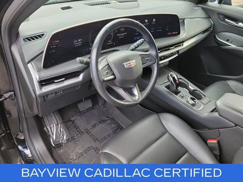 Certified 2025 Cadillac XT4 Premium Luxury FWD image 18