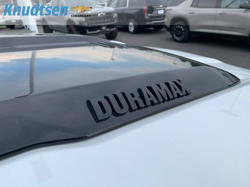 Used 2026 Chevrolet Silverado 1500 ZR2 w/ LPO, Dark Essentials Package AWD/4WD image 10