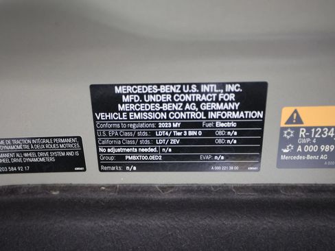 Used 2023 Mercedes-Benz EQS 580 4MATIC SUV image 60