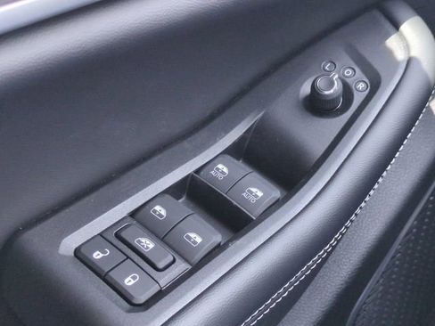 New 2026 Jeep Grand Cherokee Limited AWD/4WD image 25