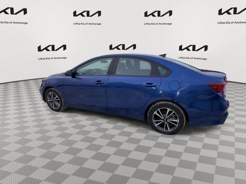 Certified 2023 Kia Forte LXS image 7