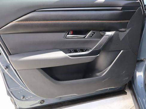 Used 2025 MAZDA CX-50 2.5 Hybrid w/ Cargo Package image 25