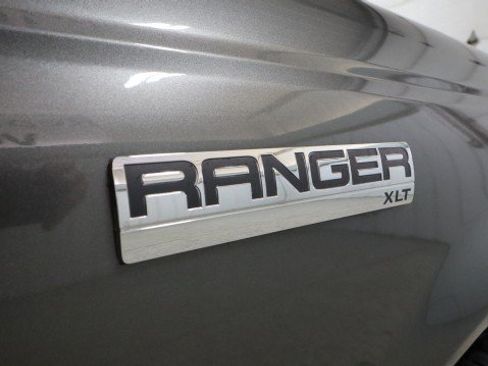 Used 2010 Ford Ranger XLT AWD/4WD image 19