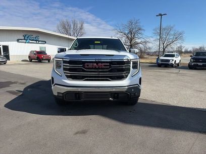 New 2026 GMC Sierra 1500 SLT w/ SLT Premium Plus Package