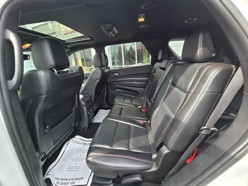 Used 2024 Dodge Durango GT AWD/4WD image 15