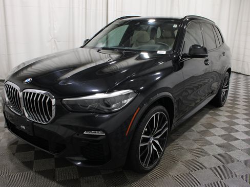 Used 2019 BMW X5 xDrive40i w/ M Sport Package AWD/4WD image 37