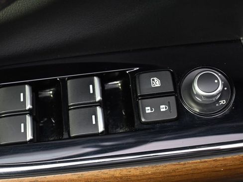 Used 2017 MAZDA CX-9 Signature AWD/4WD image 24