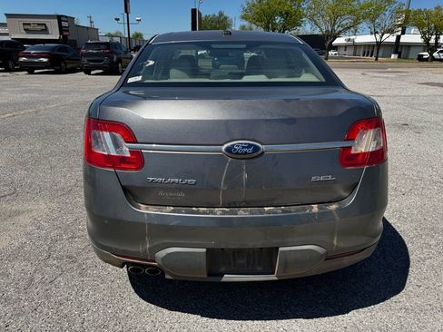Used 2011 Ford Taurus SEL w/ 201A Rapid Spec Order Code image 8