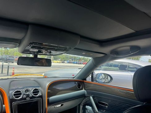 Used 2018 Bentley Flying Spur S V8 AWD/4WD image 13