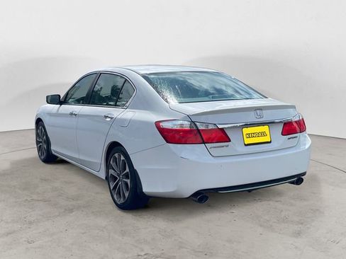 Used 2015 Honda Accord Sport image 3
