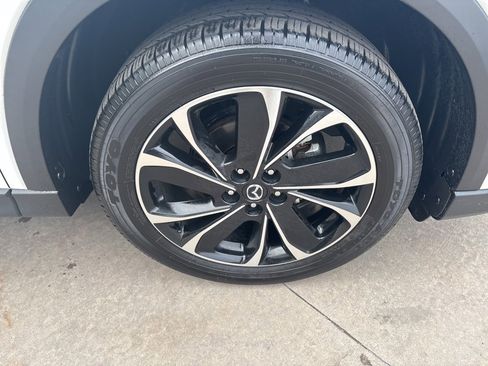 Used 2023 MAZDA CX-5 AWD 2.5 S w/ Premium Package image 12