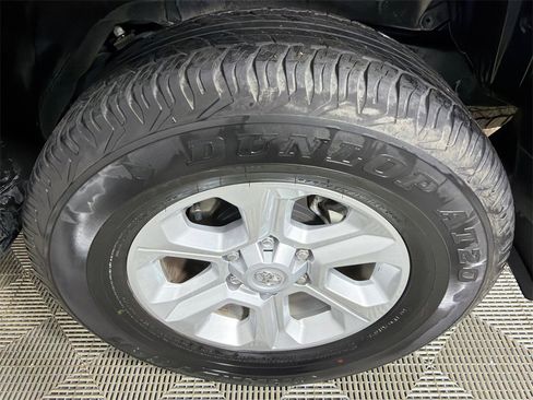 Used 2024 Toyota 4Runner SR5 image 19