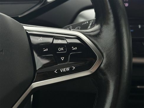 Used 2021 Volkswagen ID.4 Pro S w/ Gradient Package image 14