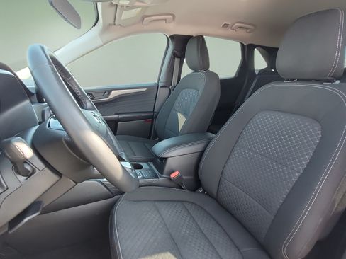 Certified 2023 Ford Escape Active AWD/4WD image 29