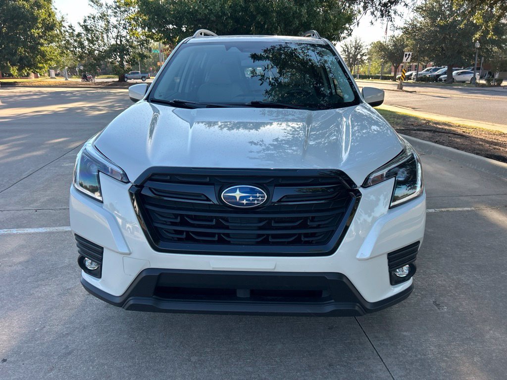Used 2024 Subaru Forester Premium AWD/4WD image 14