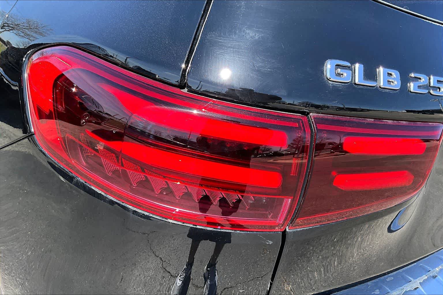 Used 2026 Mercedes-Benz GLB 250 image 6
