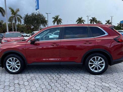 Used 2024 Honda CR-V EX image 3