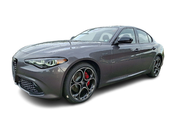 New 2026 Alfa Romeo Giulia AWD image 2