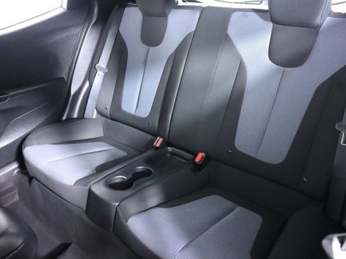 Used 2019 Hyundai Veloster 2.0 FWD image 32