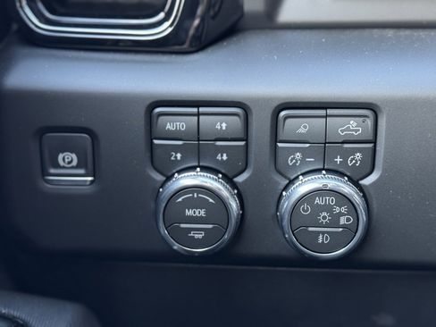 New 2026 GMC Sierra 1500 AT4X image 20