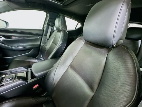 Used 2023 MAZDA MAZDA3 s image 22