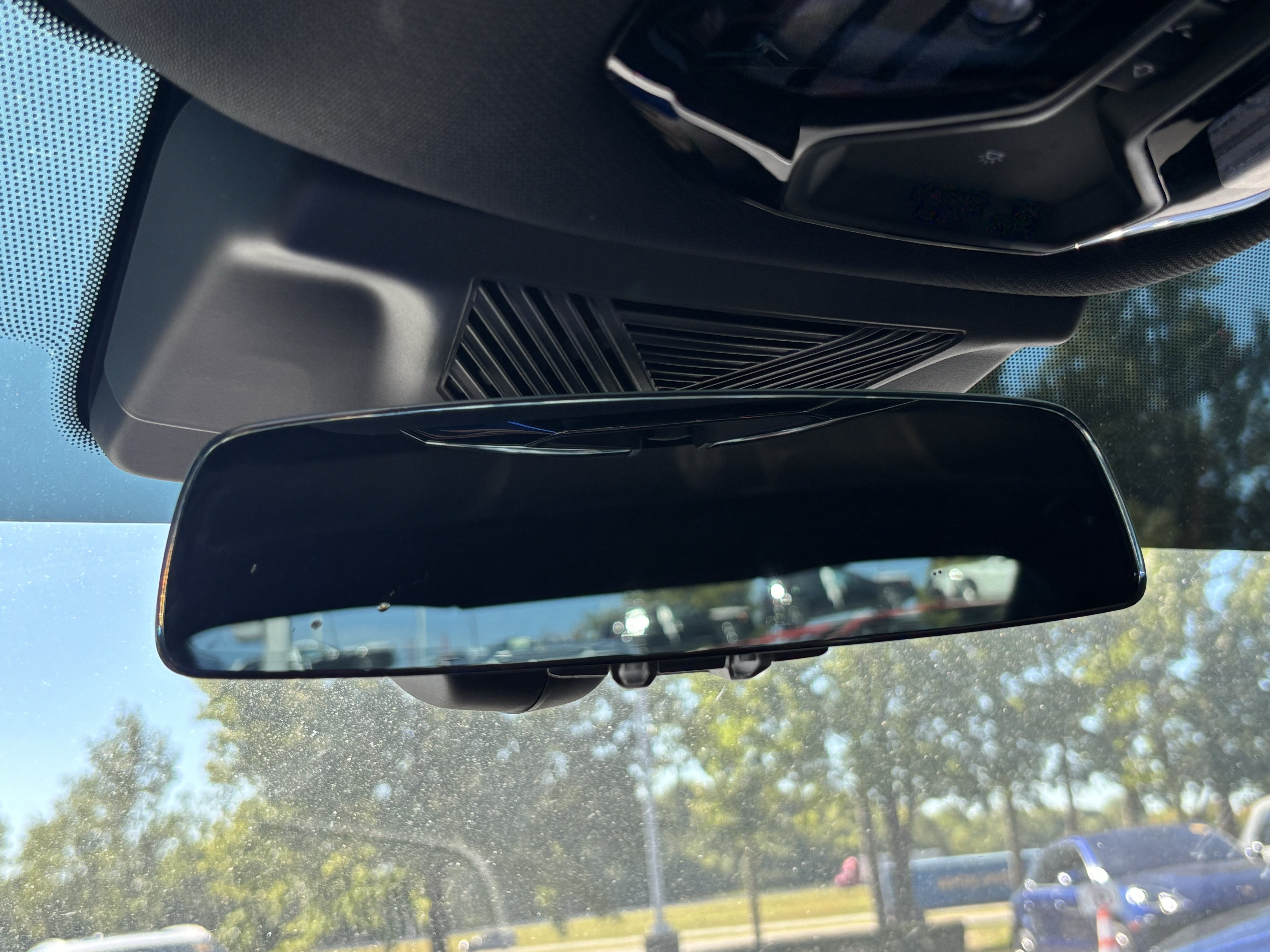 Used 2024 BMW i5 eDrive40i w/ M Sport Package RWD image 27