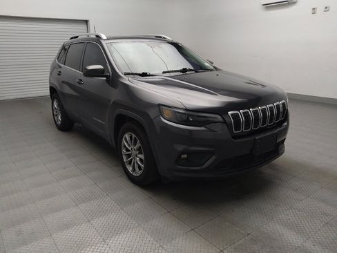 Used 2020 Jeep Cherokee Latitude Plus w/ Cold Weather Group image 11