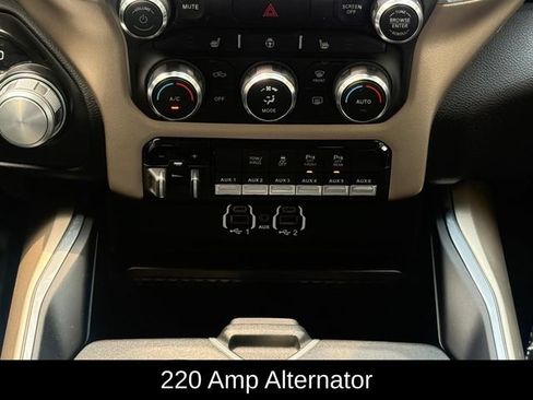 Used 2022 RAM 2500 Laramie w/ Snow Chief Group AWD/4WD image 20