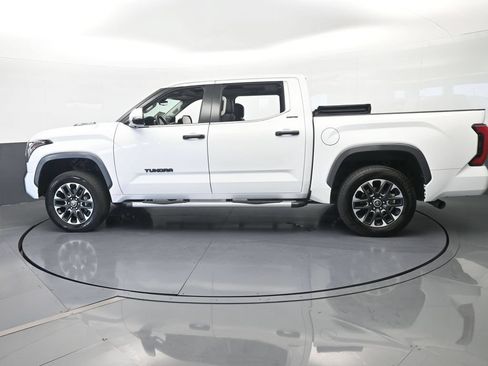 Used 2023 Toyota Tundra Limited AWD/4WD image 3