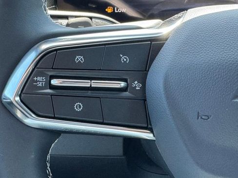 New 2026 Chevrolet Traverse LT w/ Sun and Wheel Package image 18