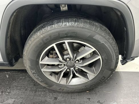 Used 2021 Jeep Grand Cherokee Limited AWD/4WD image 8