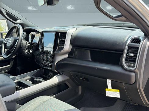 Used 2024 RAM 3500 Lone Star w/ Sport Appearance Package image 29