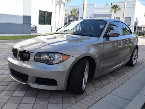Used 2011 BMW 135i Coupe RWD image 2
