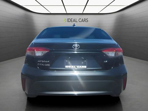 Used 2021 Toyota Corolla LE FWD image 6