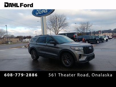 Used 2025 Ford Explorer ST-Line w/ ST-Line Street Pack