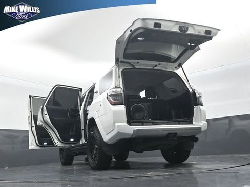 Used 2023 Toyota 4Runner TRD Off-Road Premium AWD/4WD image 30