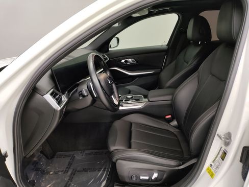 Used 2023 BMW 330i 330i w/ Driving Assistance Package image 3