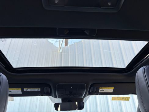 Used 2023 MAZDA CX-5 Signature image 31