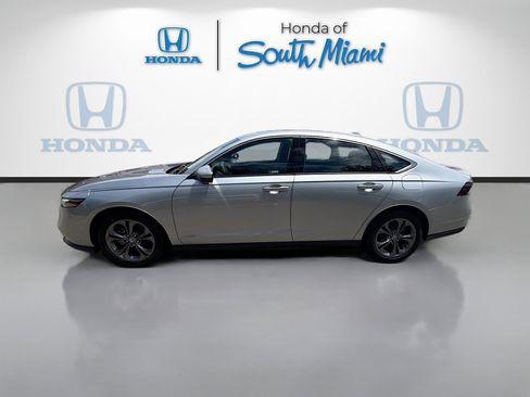 Certified 2023 Honda Accord EX image 4